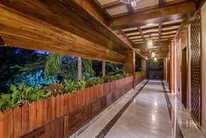 Floral Hotel · River Rhythms Pavilion Jinghong