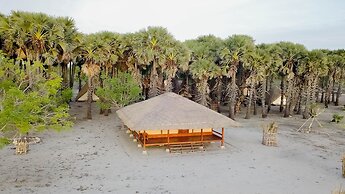 Costa Beach Resort & Club