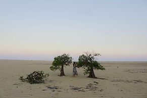 Costa Beach Resort & Club