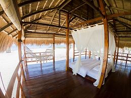 Costa Beach Resort & Club