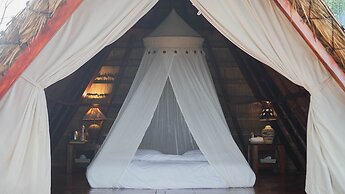 Costa Beach Resort & Club