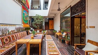 Floral Hotel · Yangqi Space Boutique Inn