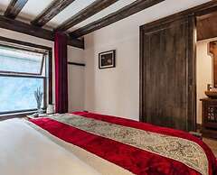 Floral Hotel · Yangqi Space Boutique Inn