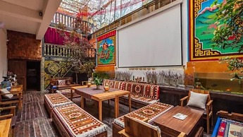 Floral Hotel · Yangqi Space Boutique Inn