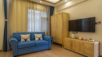 Floral Hotel · Rushuang Courtyard Lijiang