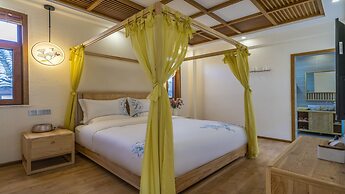 Floral Hotel · Rushuang Courtyard Lijiang