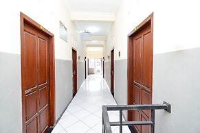 Super OYO 2209 Solo Point Guest House Syariah