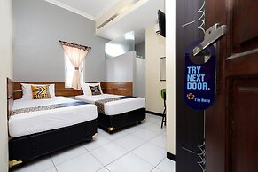 Super OYO 2209 Solo Point Guest House Syariah