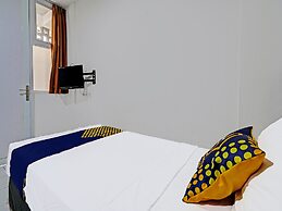 Super OYO 2190 Alamanda 7 Syariah