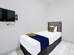 Super OYO 2190 Alamanda 7 Syariah