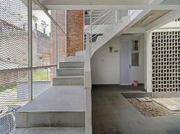 Super OYO 2190 Alamanda 7 Syariah