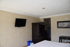 Festival Courtyard Inn