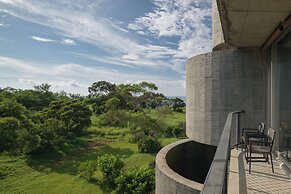 Wandering Walls