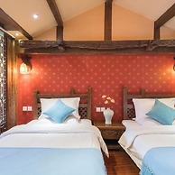 Floral Hotel · He Lu Ju Lijiang