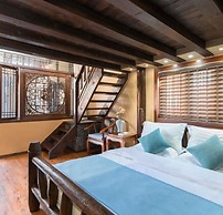 Floral Hotel · He Lu Ju Lijiang