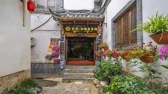 Floral Hotel · He Lu Ju Lijiang