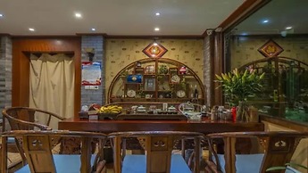 Floral Hotel · He Lu Ju Lijiang