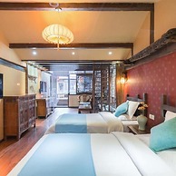 Floral Hotel · He Lu Ju Lijiang