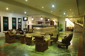 Momarco Forest Cove Resort And Hotel