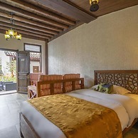 Floral Hotel Limaroonthai shuhe