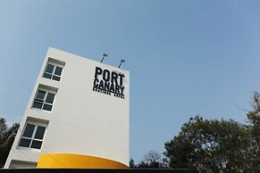 Port Canary Hotel