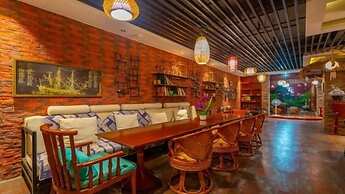 Floral Hotel Roaring Elephant