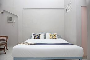 OYO 2200 Hotel Gunung Sari