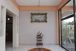 OYO 2200 Hotel Gunung Sari