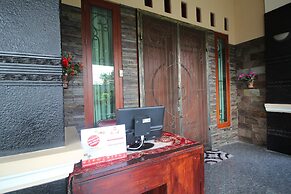 OYO 2286 Wisma Laut Tawar Syariah