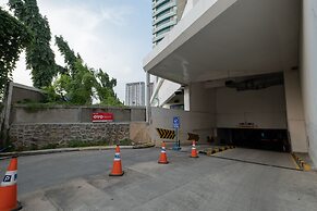 OYO 2245 Apartment Grand Kamala Lagoon