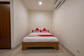 OYO 2245 Apartment Grand Kamala Lagoon