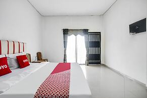 OYO 2246 Anjung Bang Oking Hotel & Resort