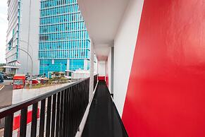 Super OYO 2223 J&b Room Utan Kayu