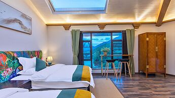 Floral Hotel Yun Shui Snow Mountain