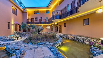 Floral Hotel Yun Shui Snow Mountain