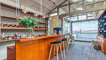 Floral Hotel Yun Shui Snow Mountain