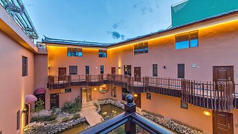 Floral Hotel Yun Shui Snow Mountain