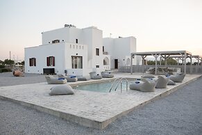 Olives & Rocks Naxian Villas