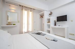 Olives & Rocks Naxian Villas