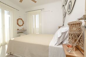 Olives & Rocks Naxian Villas