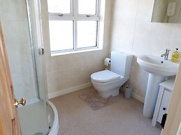 7 Coastguard Cottages