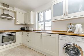 7 Coastguard Cottages