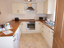 7 Coastguard Cottages