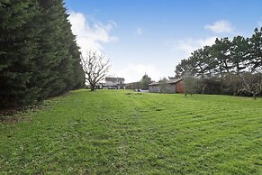 Binfield House