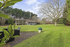Binfield House