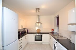 Yew Tree Apartment Two Ryde