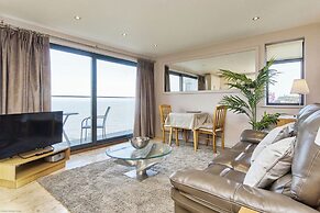 Seafront Quay West Apartments