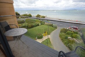 Seafront Quay West Apartments