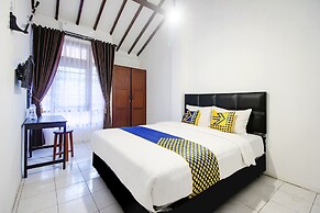 SPOT ON 2107 Ijo Pupus Syariah Residence