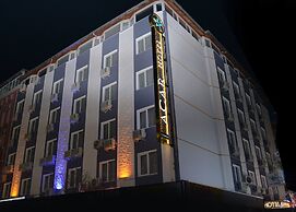 Acar Hotel